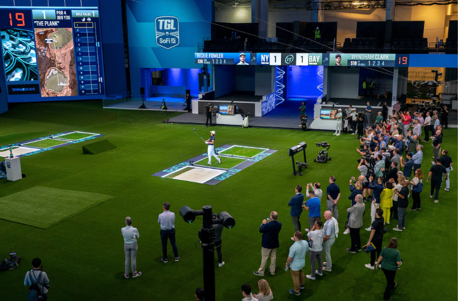 XGolf Wayland | X-Golf League: Competitive Indoor Golf for Year-Round Fun